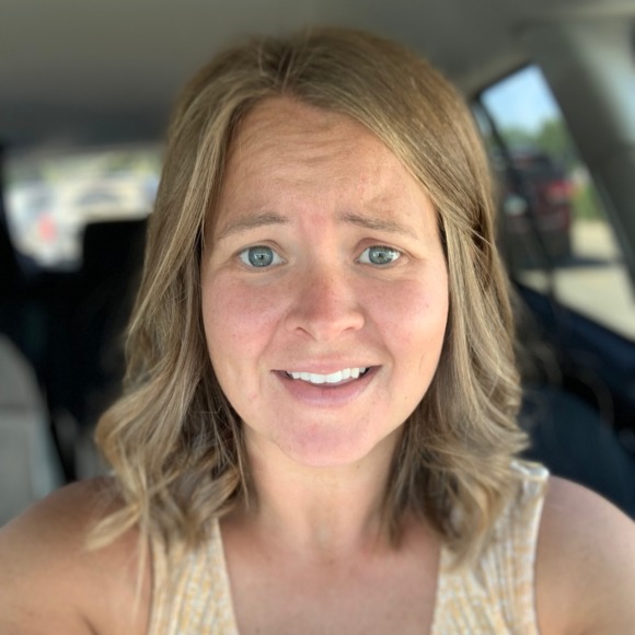 Meet your Posher, Loreah - Picture 1 of 1